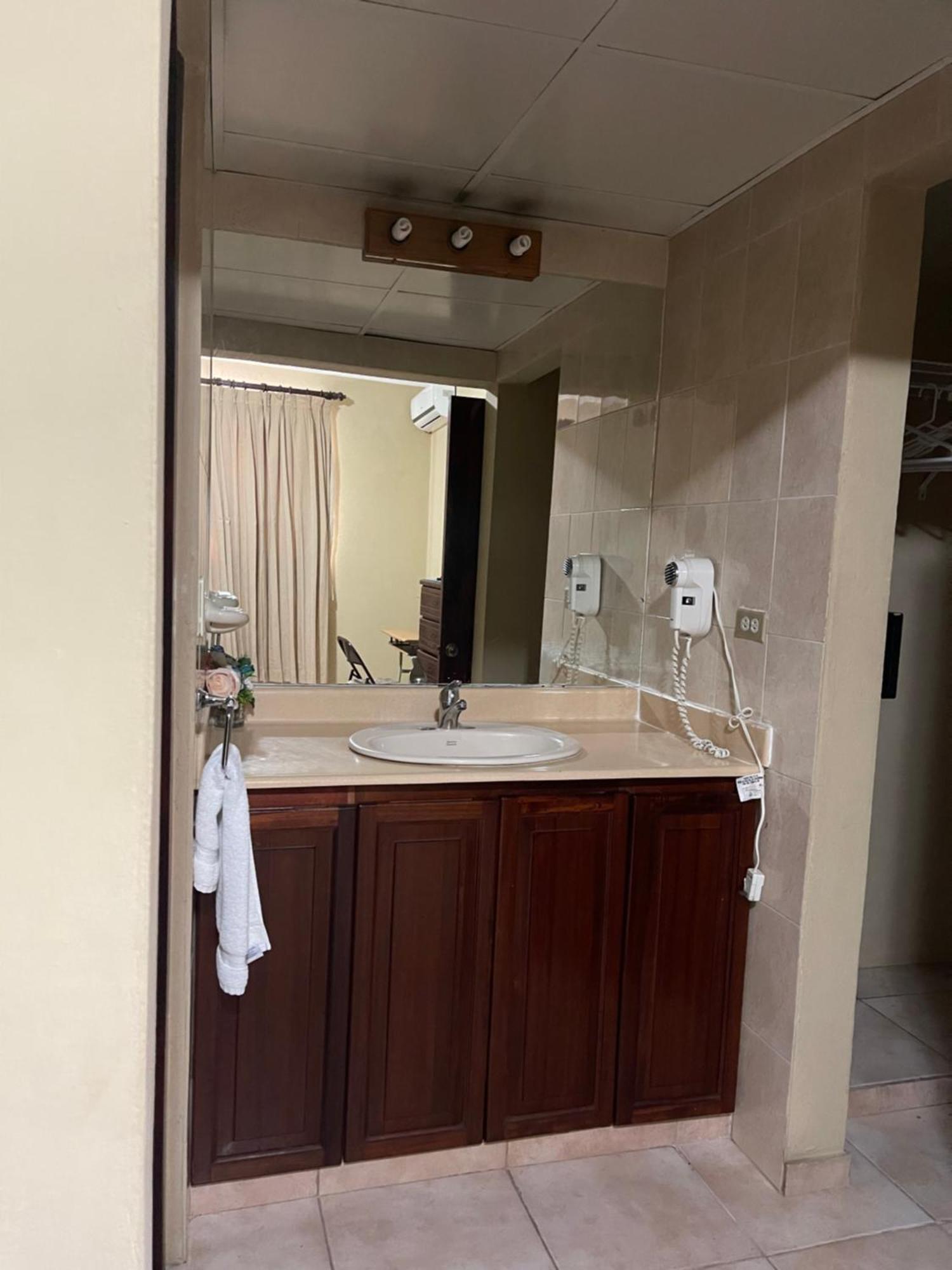 Apartahotel Alvear 산토도밍고 외부 사진